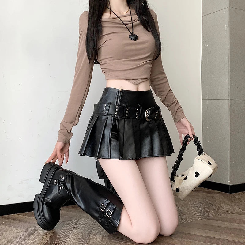Black Gothic A-line Pleated Leather Skirt
